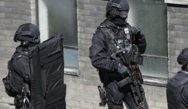 British-counter-terror-police