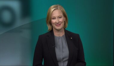 Leigh Sales Wiki