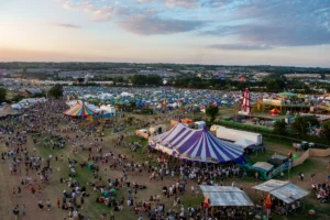 glastonbury 2025 tickets price, date, tricks to get free VIP Tickets - samdrew